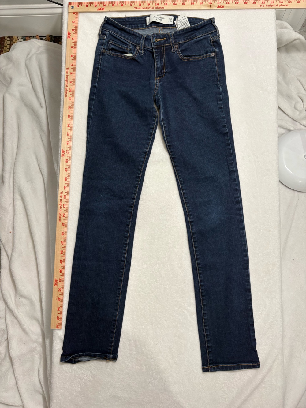 Abercrombie & Fitch Women's Dark Blue Jeans